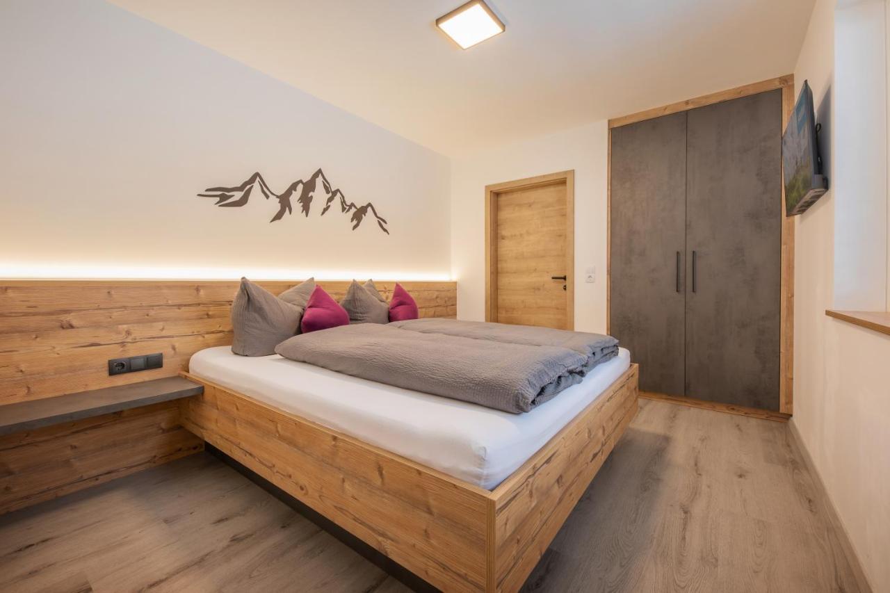 Mountainlights Apartment Neustift im Stubaital Luaran gambar
